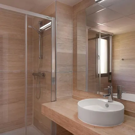 Bright 3-bedroom With Sunset Views Апартаменты Эстепона