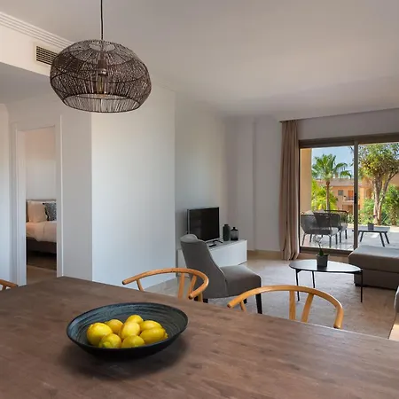 Bright 3-bedroom With Sunset Views * Эстепона