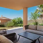 Bright 3-bedroom With Sunset Views Apartment