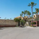 Bright 3-bedroom With Sunset Views Apartment