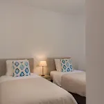Apartment Bright 3-bedroom With Sunset Views Estepona