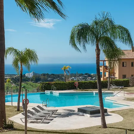 Bright 3-bedroom With Sunset Views * Estepona