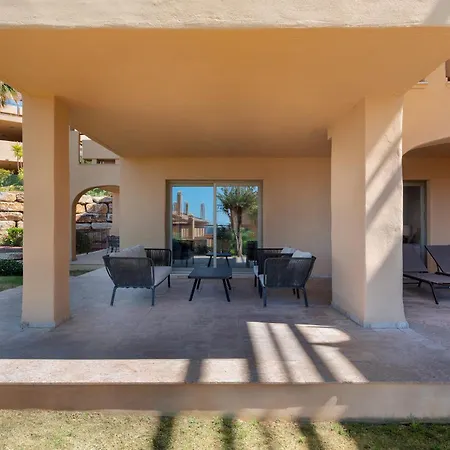 Bright 3-bedroom With Sunset Views Apartman Estepona