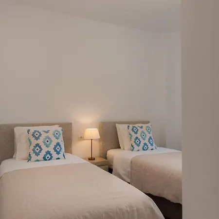 Apartman Bright 3-bedroom With Sunset Views Estepona