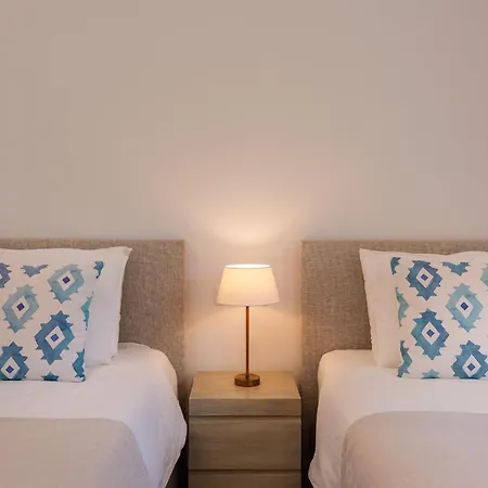 Bright 3-bedroom With Sunset Views * Estepona