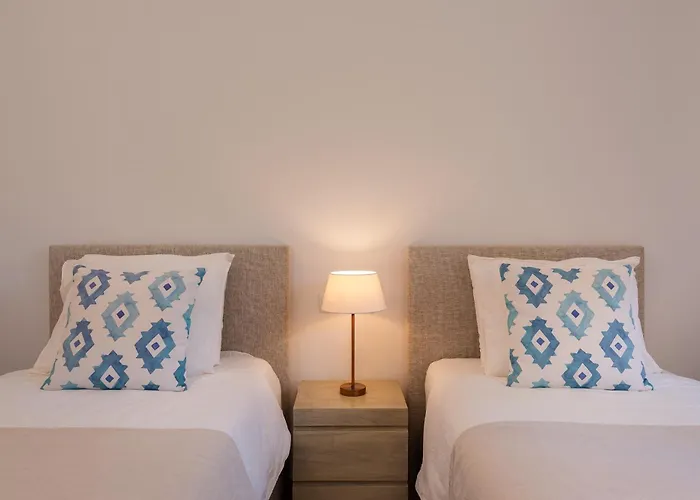 Bright 3-bedroom With Sunset Views * Estepona