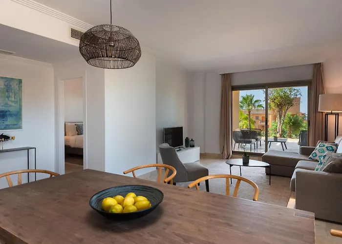 Bright 3-bedroom With Sunset Views * Estepona